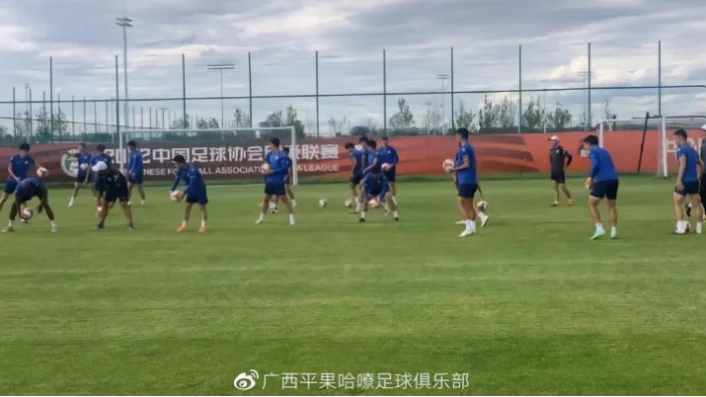 如何打造攻守平衡的链式防守反击球队？